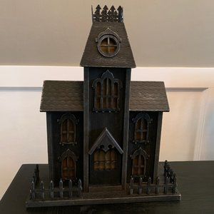 Target Threshold Haunted House Halloween Decor